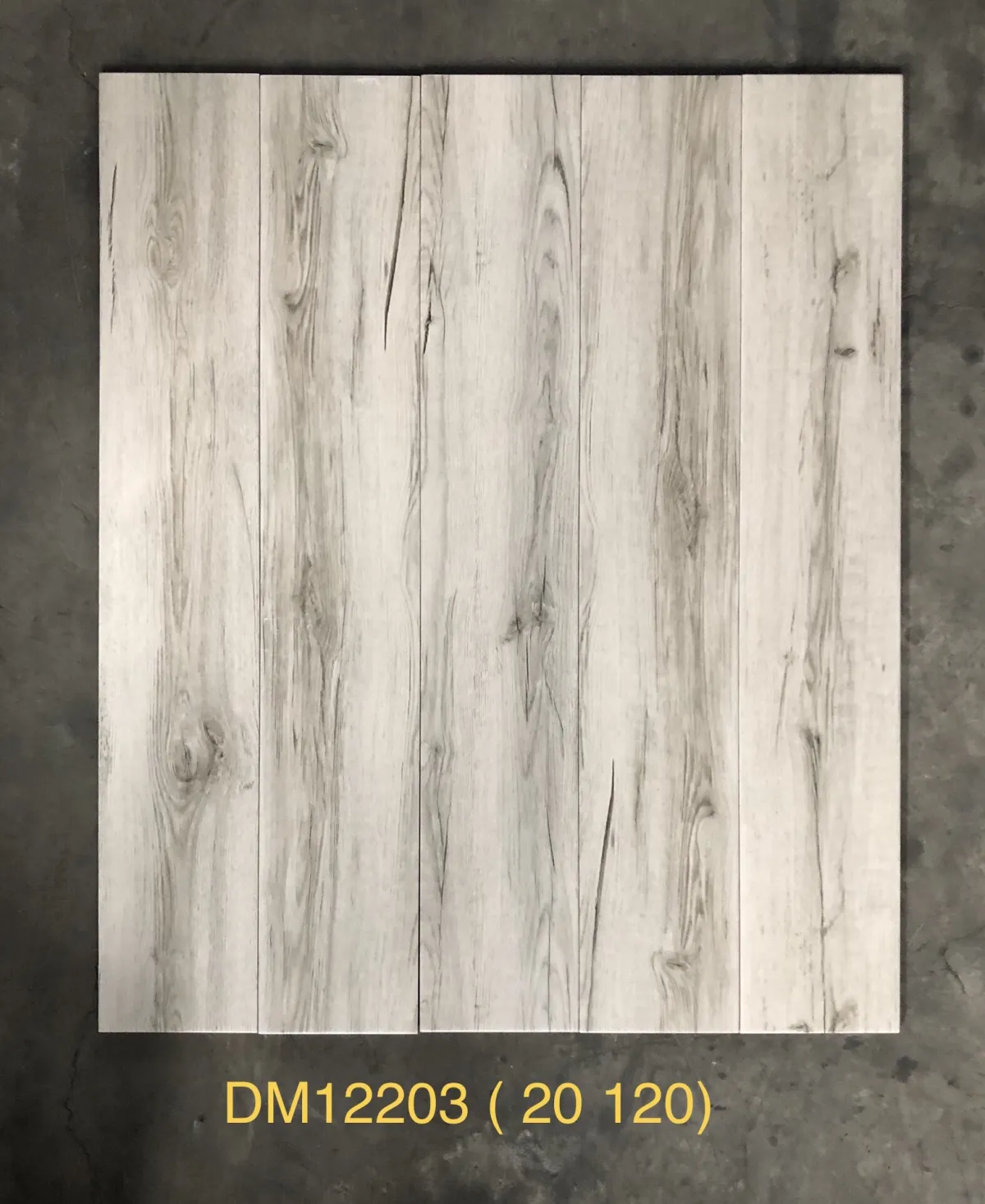 Gạch gỗ 20x120cm -5318