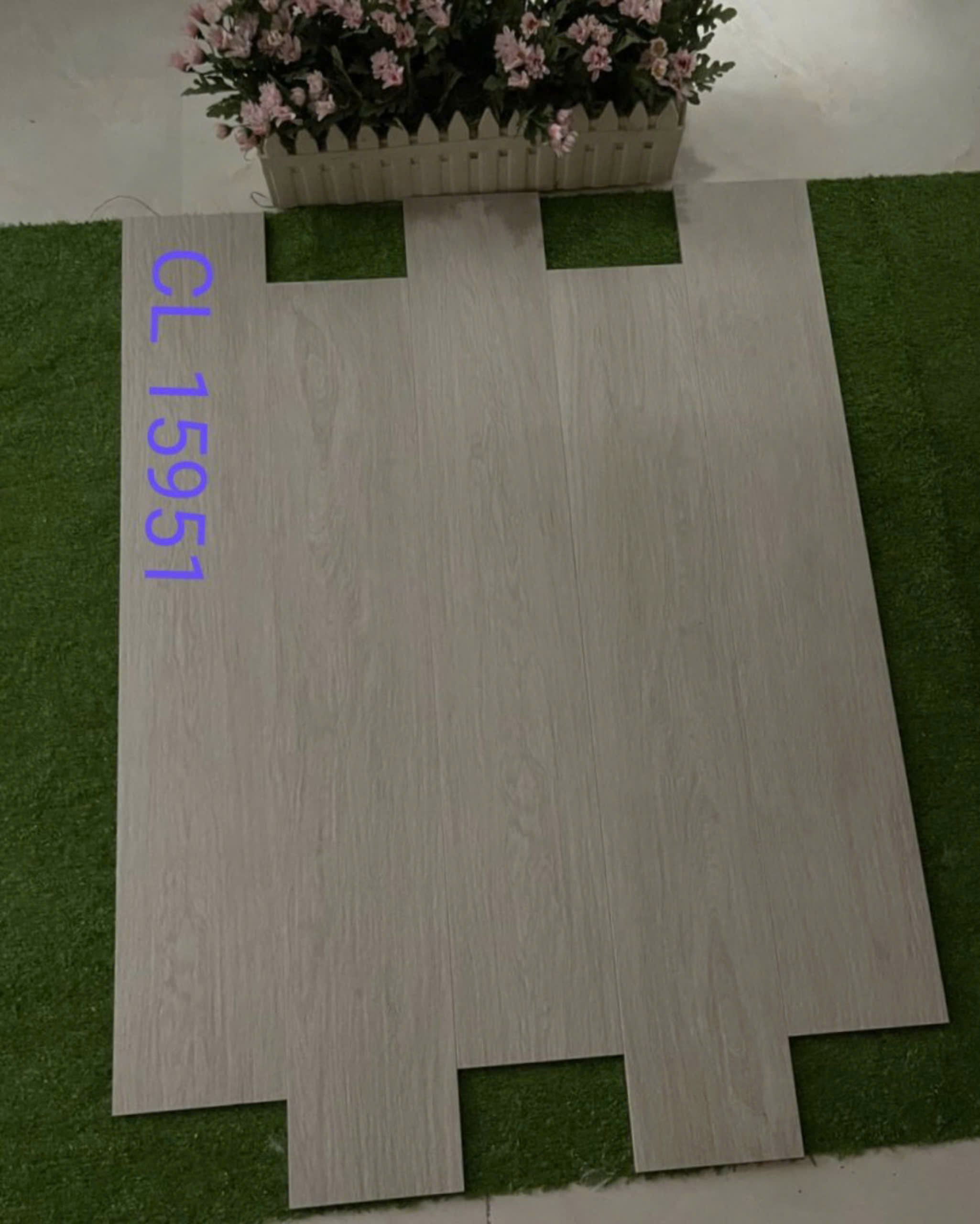 Gạch gỗ 15x90cm -5377