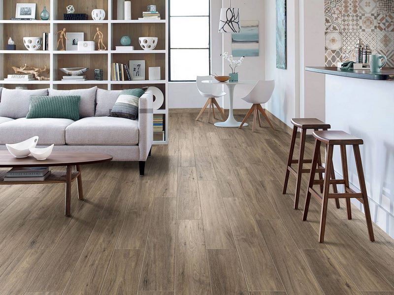 Gạch Men Giả Gỗ: Sự Lựa Chọn Hoàn Hảo Cho Ngôi Nhà Hiện Đại